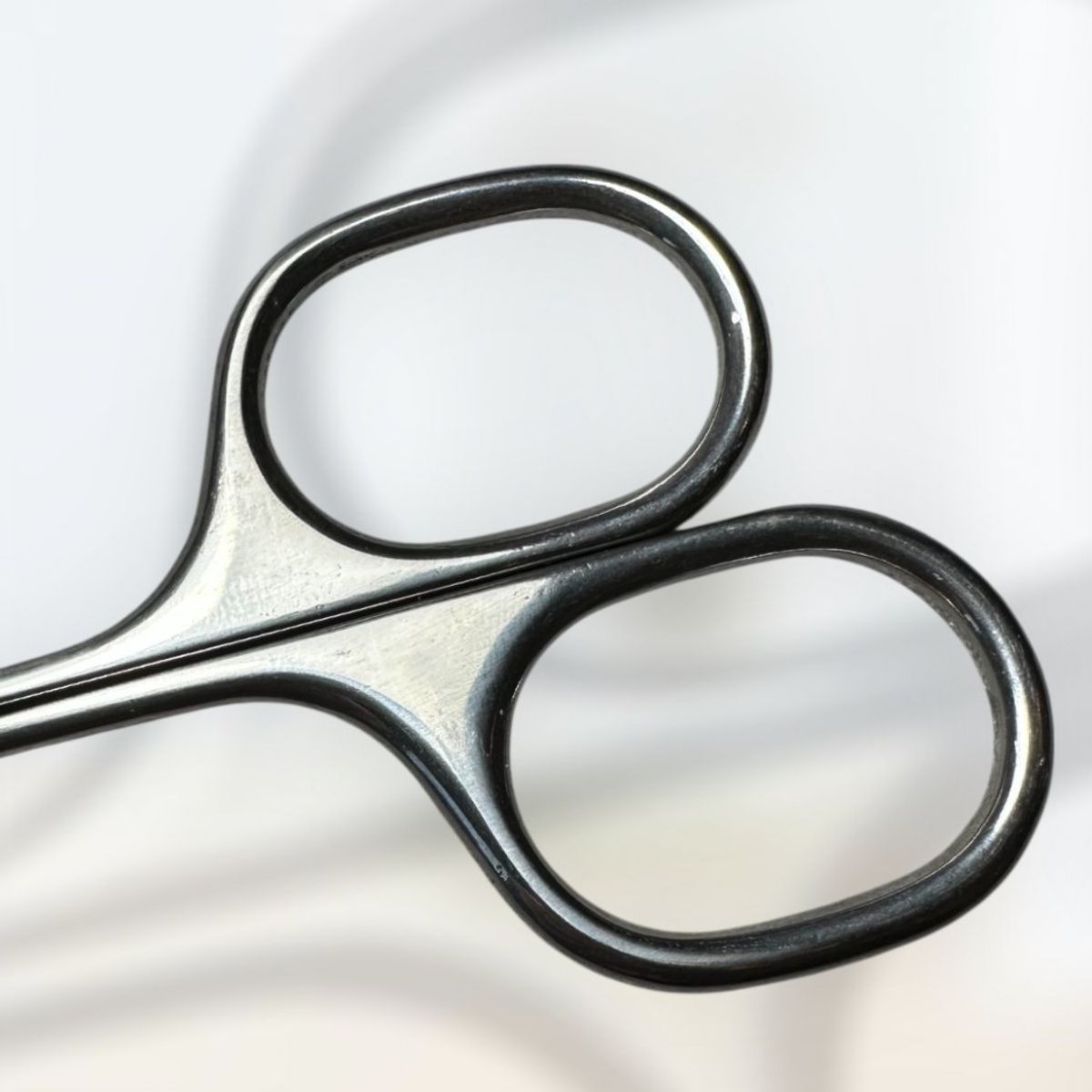 Cuticle Scissors - Curved
