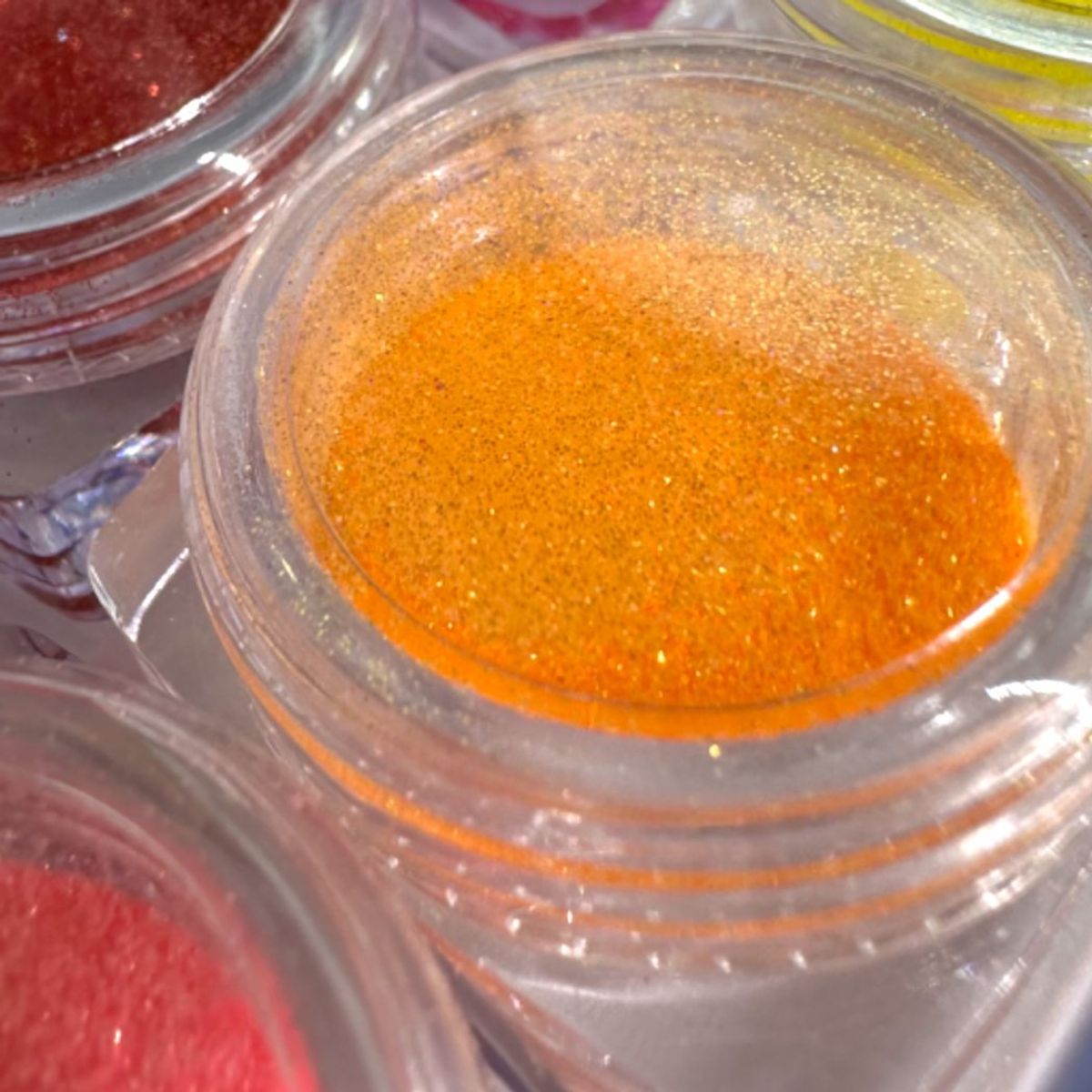 12 shades of Rainbow glitter 0,1 mm. 